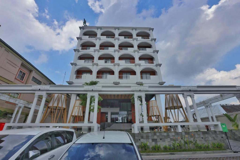 Patra Malioboro 3* Yogyakarta